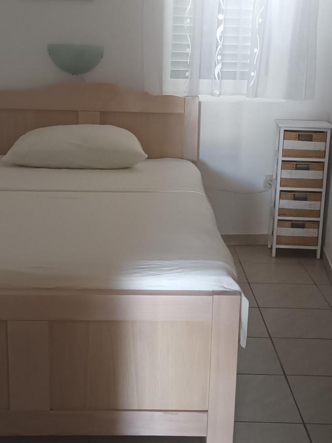 Volat Apartments Betina  Εξωτερικό φωτογραφία