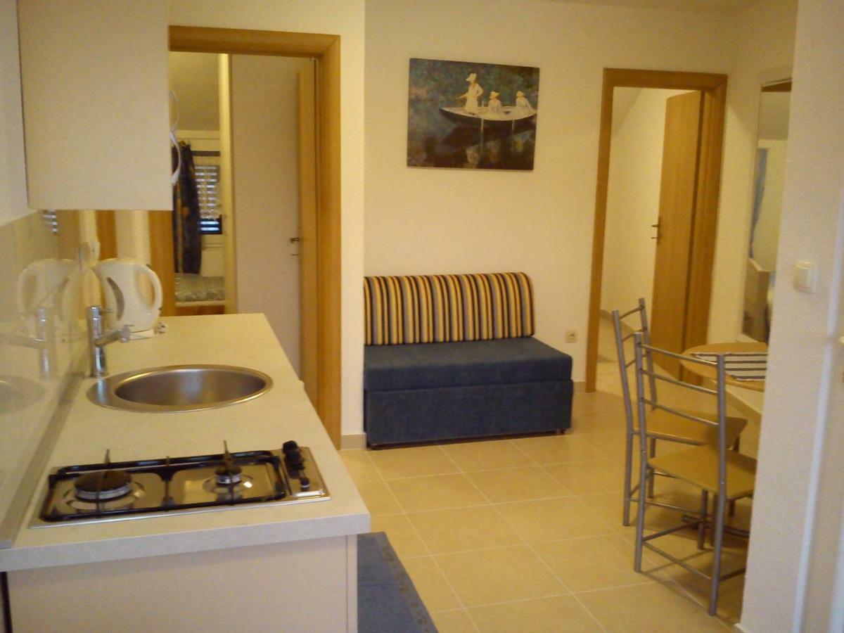 Volat Apartments Betina  Εξωτερικό φωτογραφία